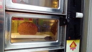 Eierbal bij een cafetaria