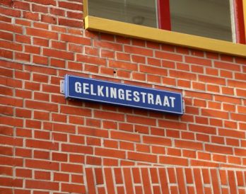 Over de machtige familie van de Gelkingestraat